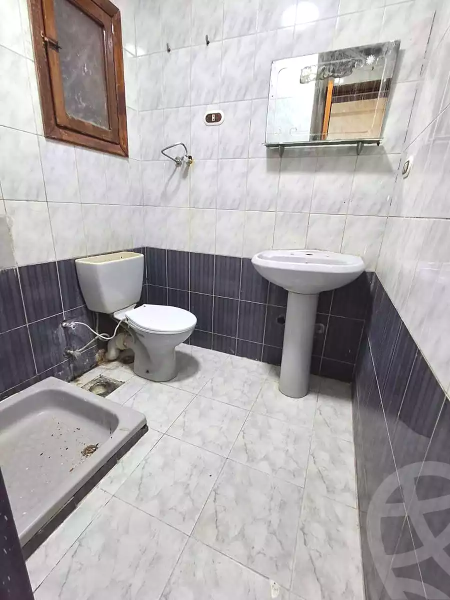https://aqarmap.com.eg/ar/listing/6947624-for-sale-alexandria-al-agamy-shataa-el-nakheel