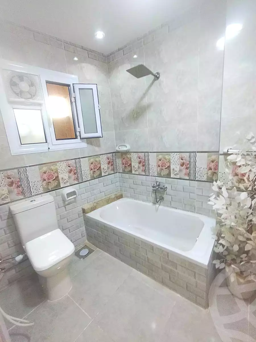 https://aqarmap.com.eg/ar/listing/6947679-for-sale-alexandria-al-agamy-el-hanouvel