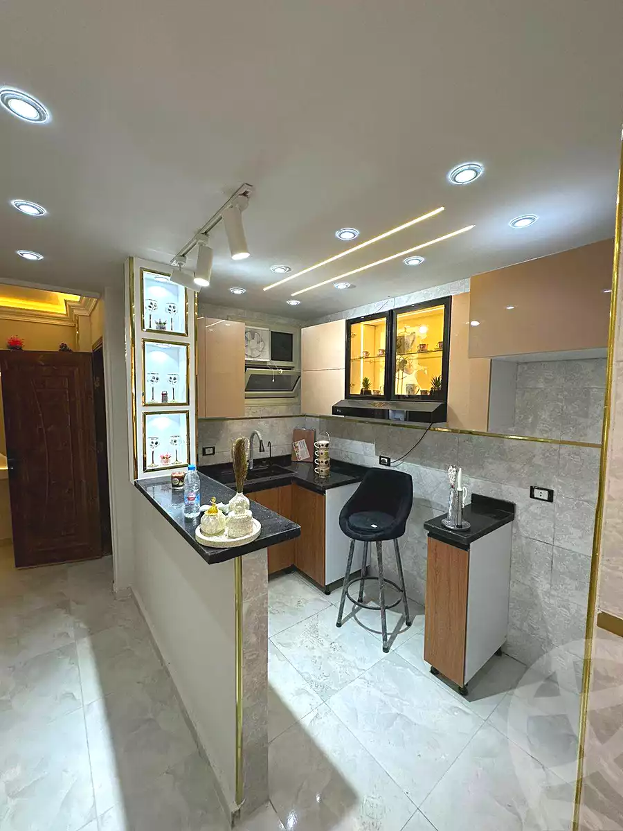 https://aqarmap.com.eg/ar/listing/6948085-for-sale-cairo-ain-shams-ahmed-esmat-st