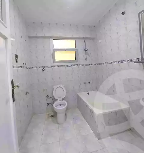 https://aqarmap.com.eg/ar/listing/6948167-for-sale-alexandria-al-agamy-shataa-el-nakheel
