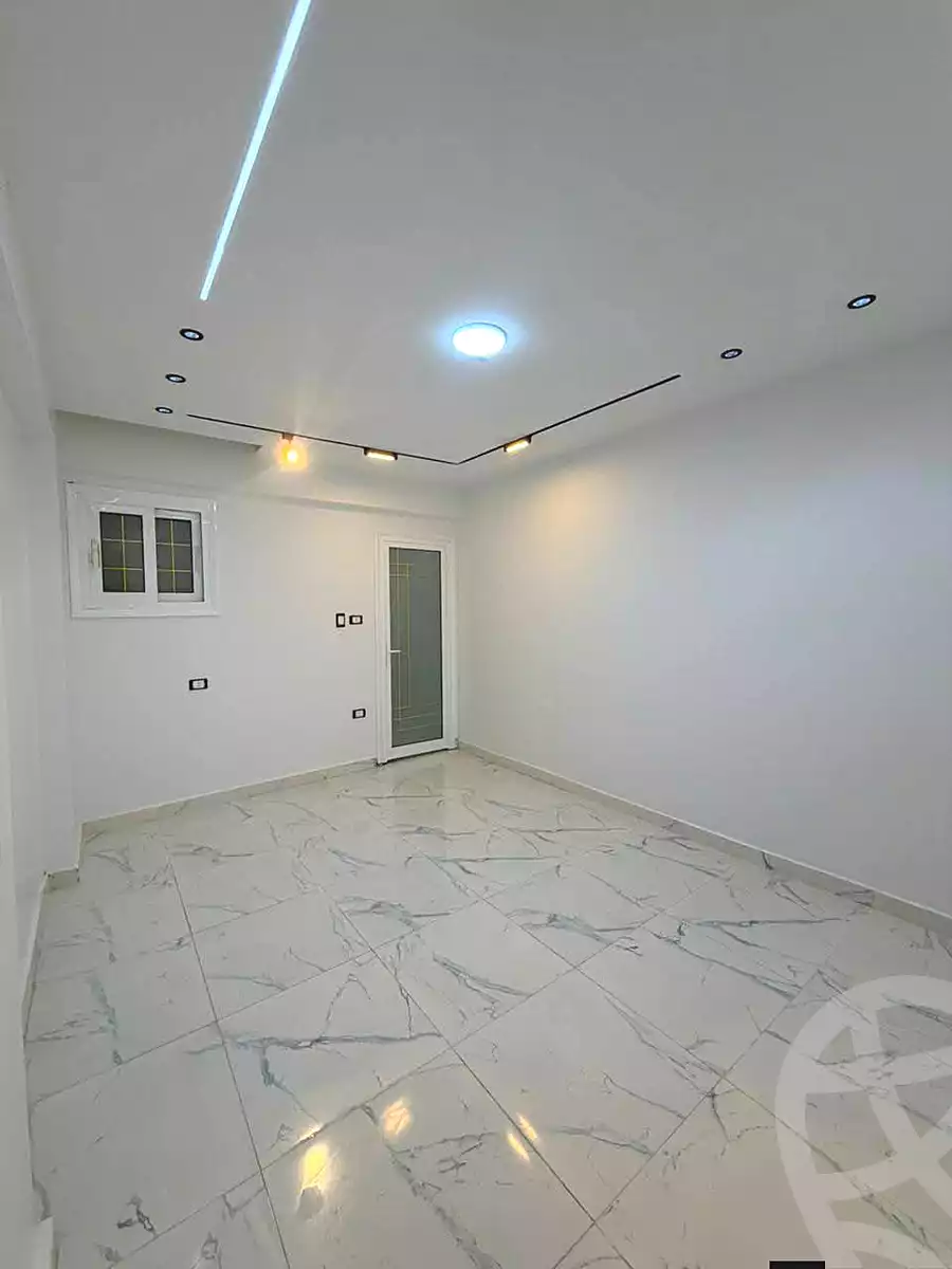 https://aqarmap.com.eg/ar/listing/6948206-for-sale-alexandria-al-agamy-lbytsh-shahr-al-assal-st