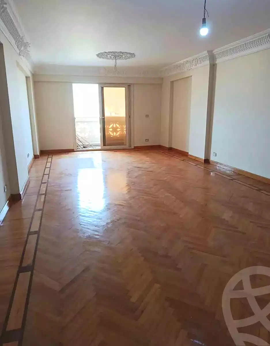 https://aqarmap.com.eg/ar/listing/6948241-for-sale-alexandria-camp-cesar-port-said-street