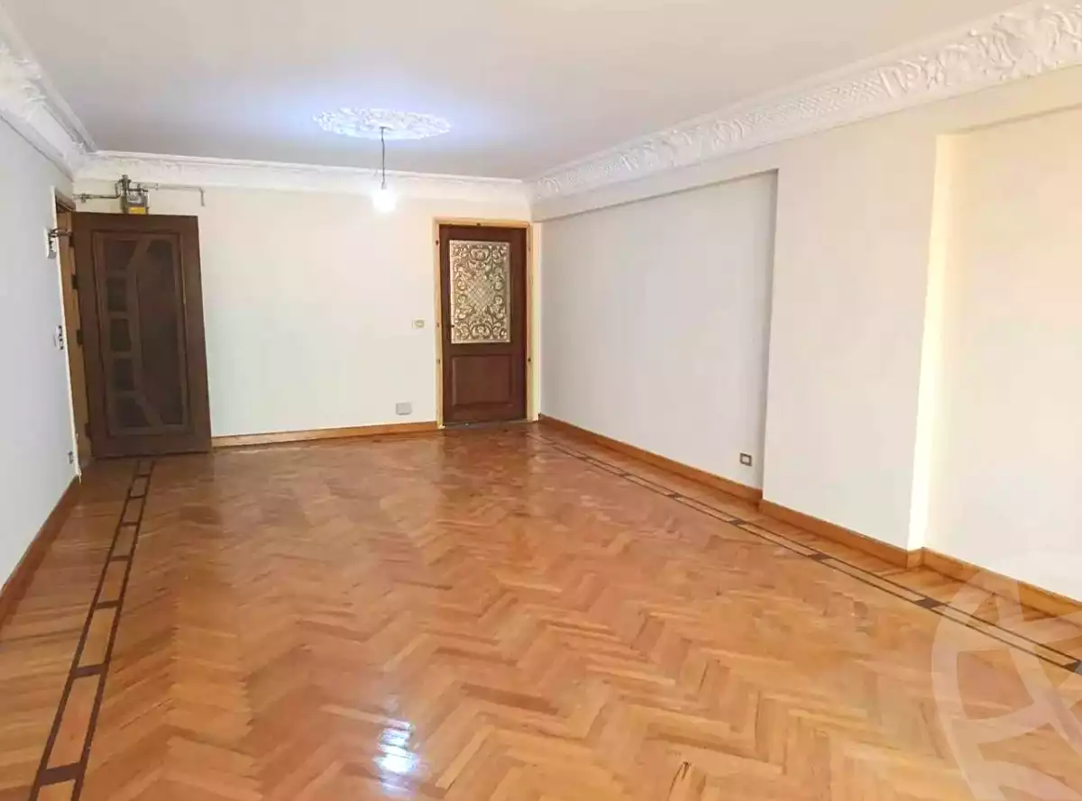 https://aqarmap.com.eg/ar/listing/6948241-for-sale-alexandria-camp-cesar-port-said-street