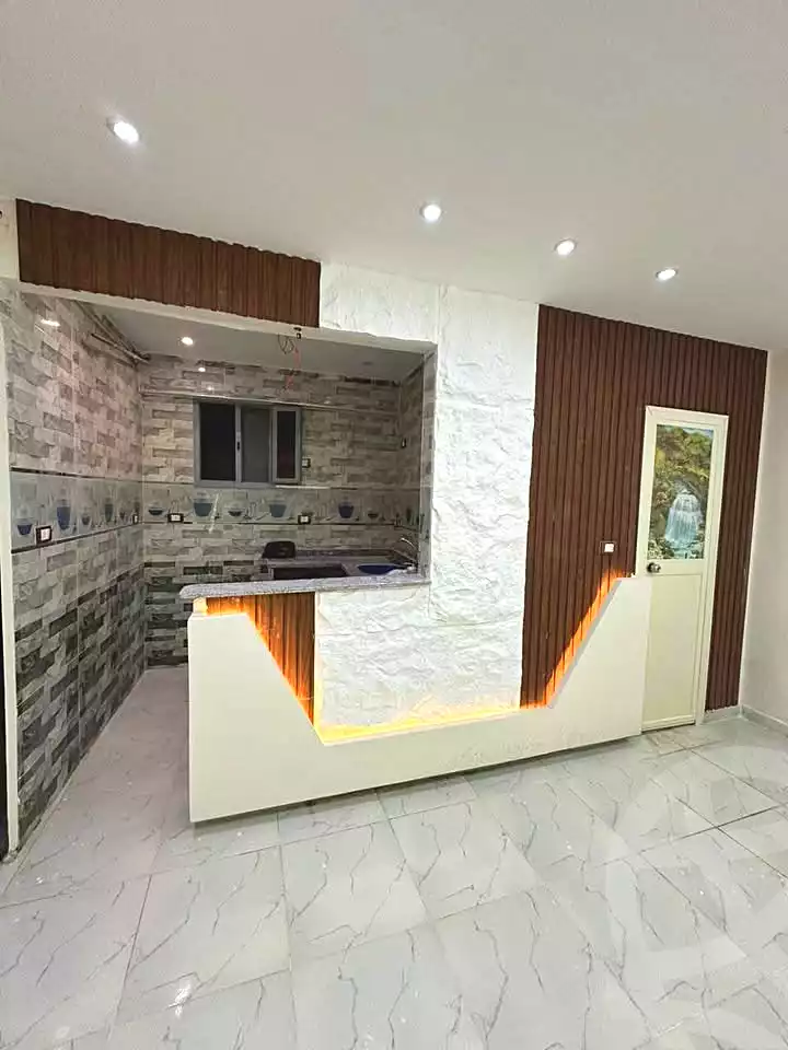 https://aqarmap.com.eg/ar/listing/6948244-for-sale-alexandria-al-agamy-lbytsh-qased-kareem-st