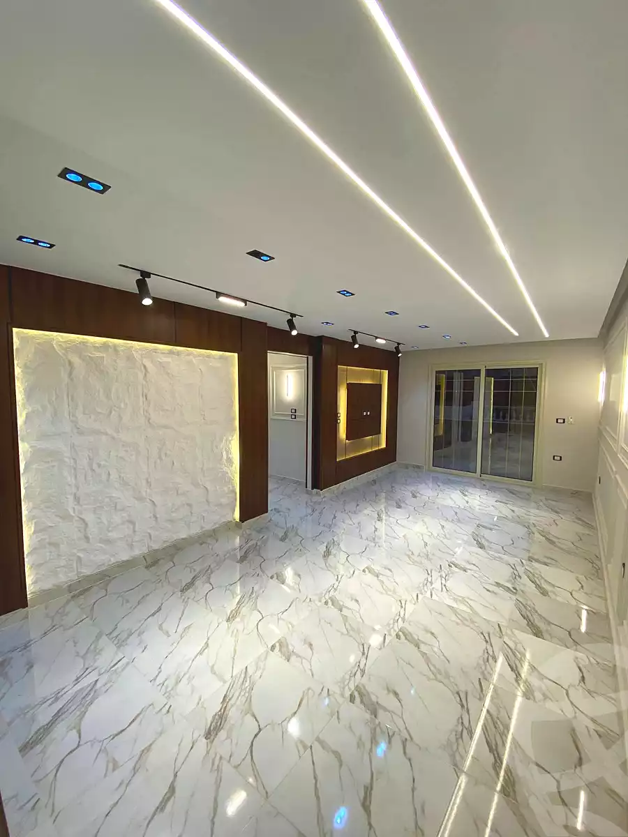 https://aqarmap.com.eg/ar/listing/6948447-for-sale-alexandria-al-agamy-lbytsh-shahr-al-assal-st