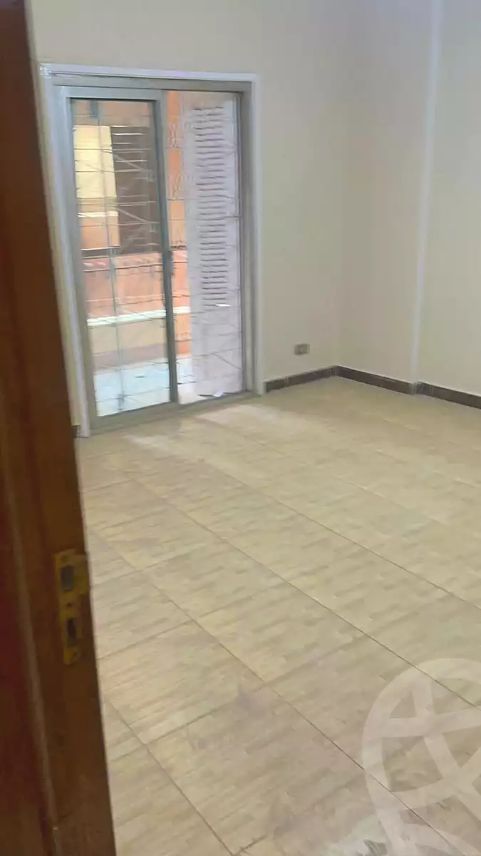 https://aqarmap.com.eg/en/listing/6948557-for-rent-cairo-el-haram-madkor