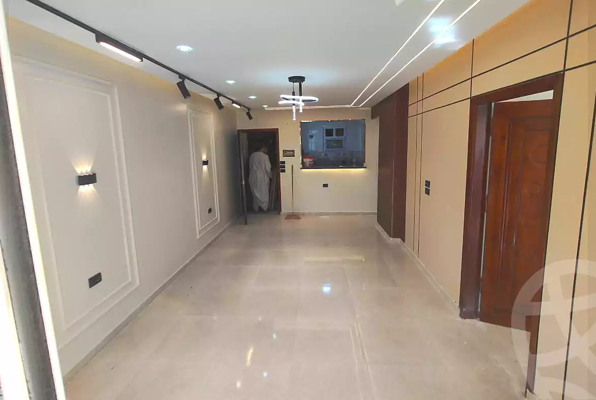 https://aqarmap.com.eg/ar/listing/6948604-for-sale-cairo-elnozha-Streettt-27