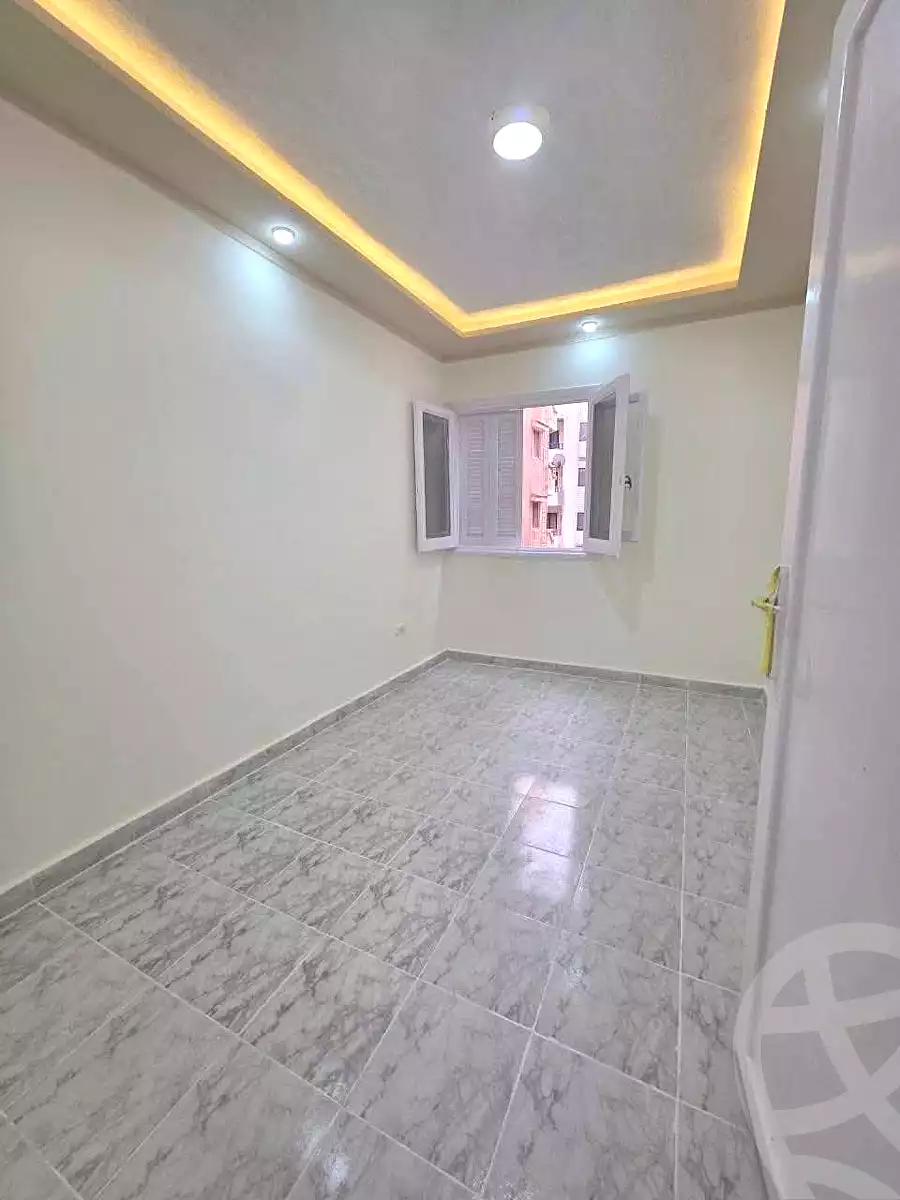 https://aqarmap.com.eg/en/listing/6948687-for-sale-alexandria-al-agamy-shataa-el-nakheel