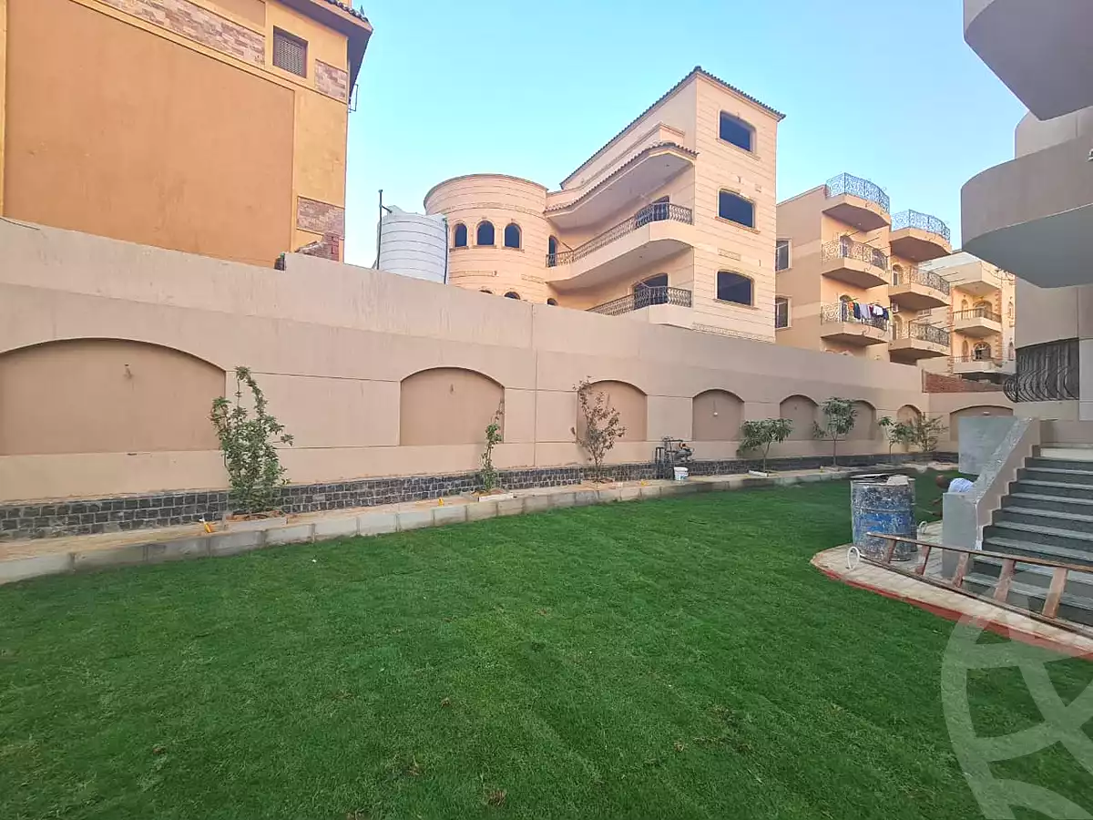 https://aqarmap.com.eg/ar/listing/6948677-for-sale-cairo-el-shorouk-lmntq-lwl-neighbourhood-1