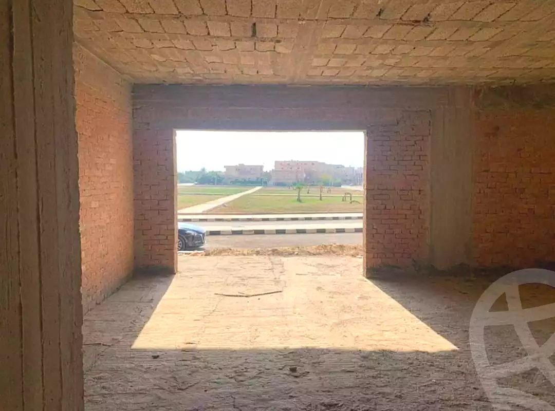 https://aqarmap.com.eg/ar/listing/6948677-for-sale-cairo-el-shorouk-lmntq-lwl-neighbourhood-1