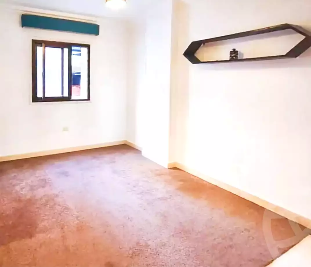 https://aqarmap.com.eg/ar/listing/6949005-for-sale-alexandria-el-asafra-l-sfr-bhry-atlas-st