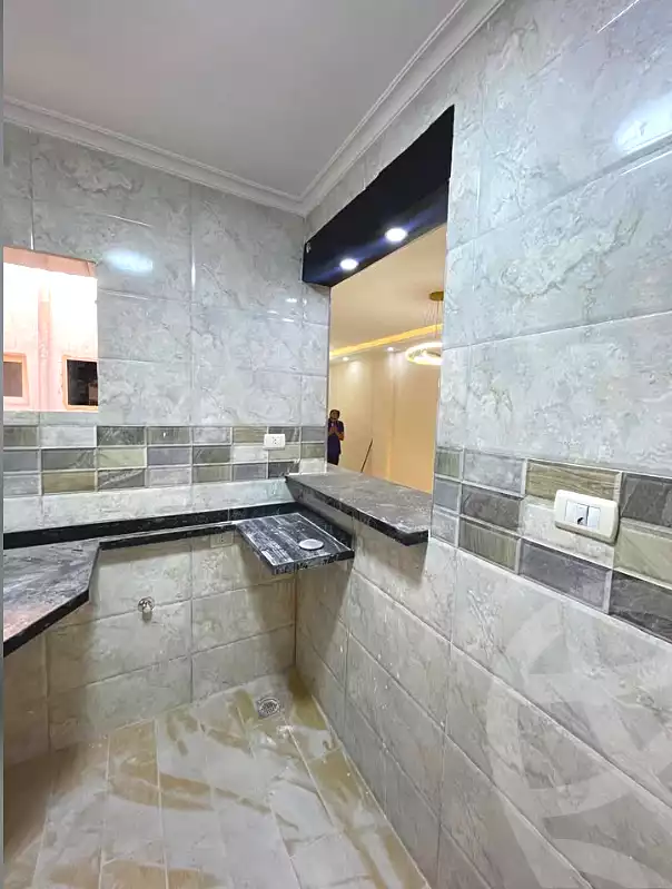 https://aqarmap.com.eg/en/listing/6949253-for-sale-alexandria-ganaklis-shr-bw-qyr-tryq-lhry