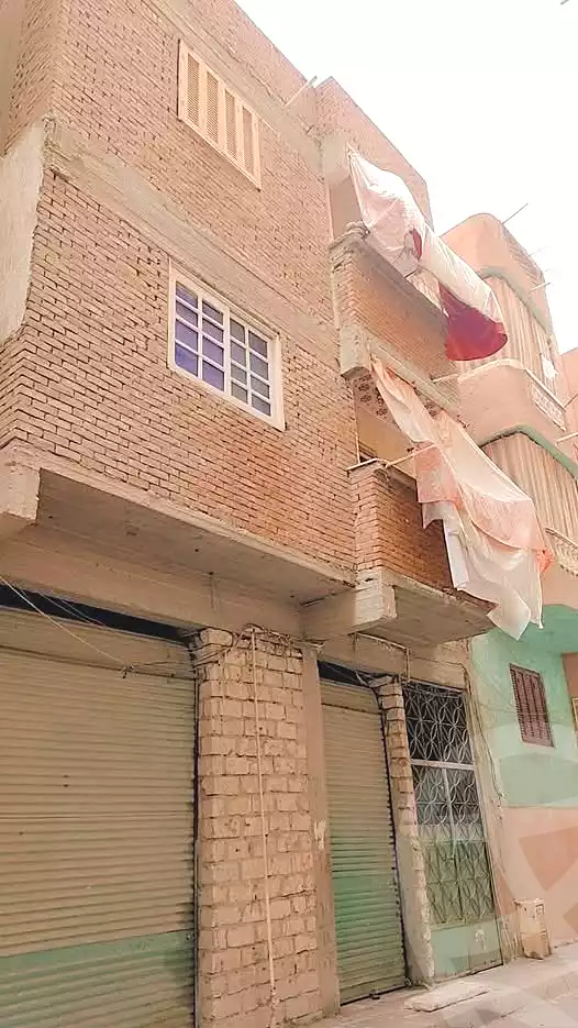 https://aqarmap.com.eg/en/listing/6949528-for-sale-alexandria-al-agamy-el-hanouvel