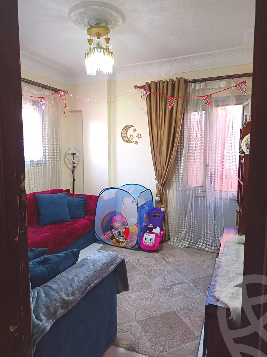 https://aqarmap.com.eg/ar/listing/6949912-for-sale-alexandria-alhadara-new-el-hadra