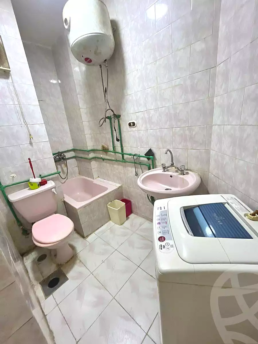 https://aqarmap.com.eg/ar/listing/6950304-for-sale-alexandria-al-agamy-shataa-el-nakheel