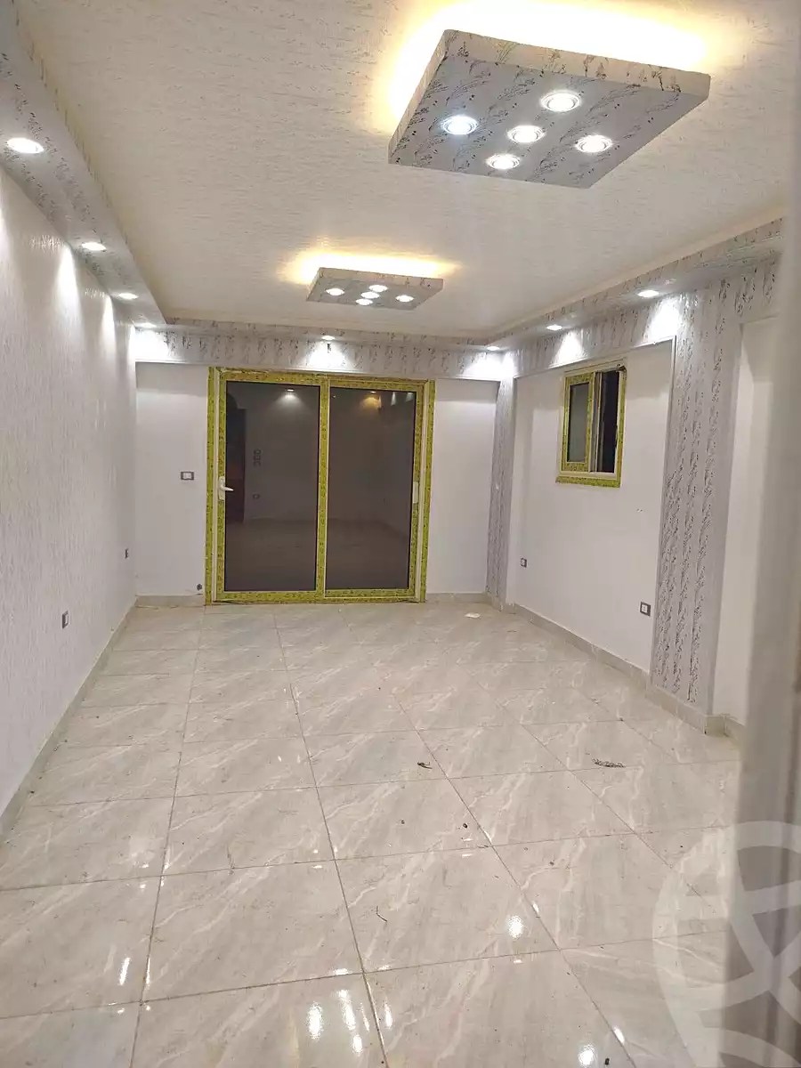 https://aqarmap.com.eg/ar/listing/6950447-for-sale-alexandria-al-agamy-el-hanouvel-el-salam-st