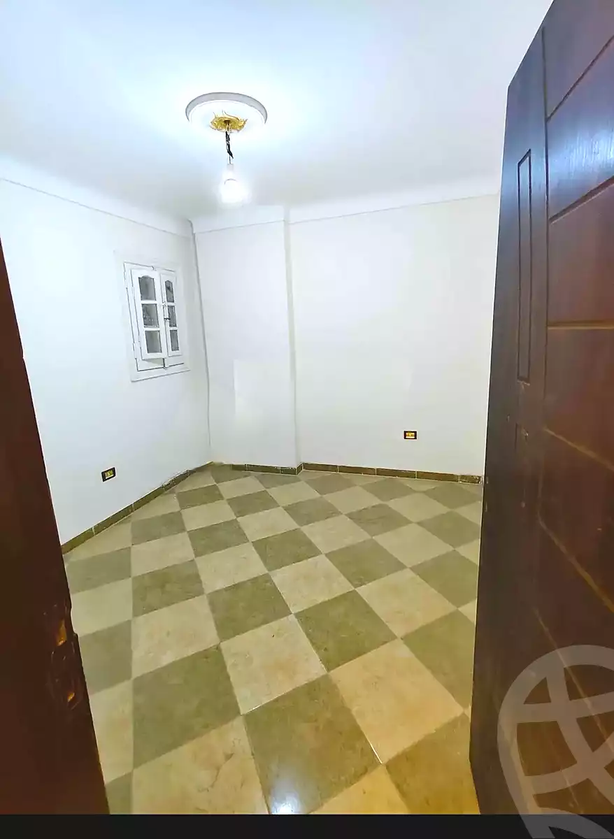 https://aqarmap.com.eg/en/listing/6950445-for-sale-alexandria-lsywf-el-falki