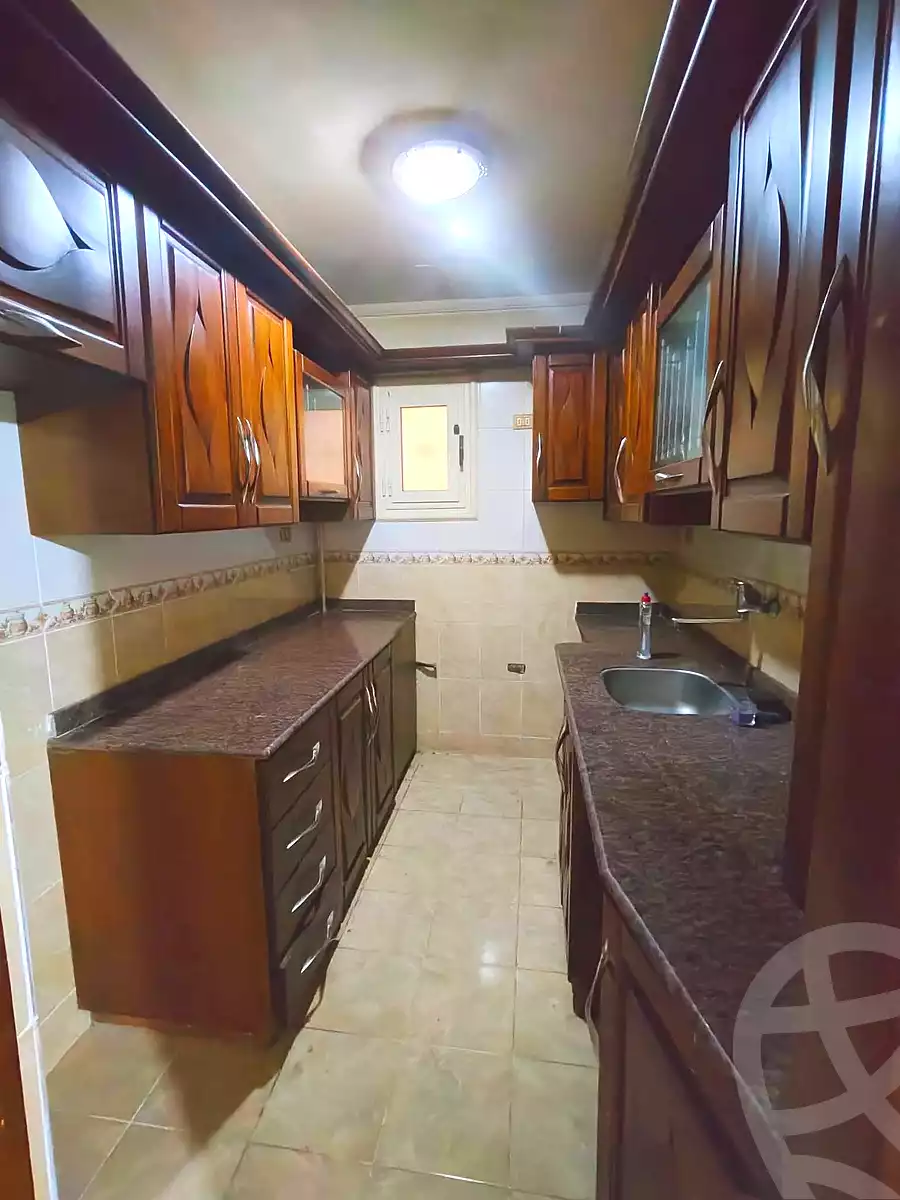 https://aqarmap.com.eg/ar/listing/6950469-for-rent-alexandria-sydy-bshr-sydy-bshr-bhry-gamal-abd-el-nasir-st