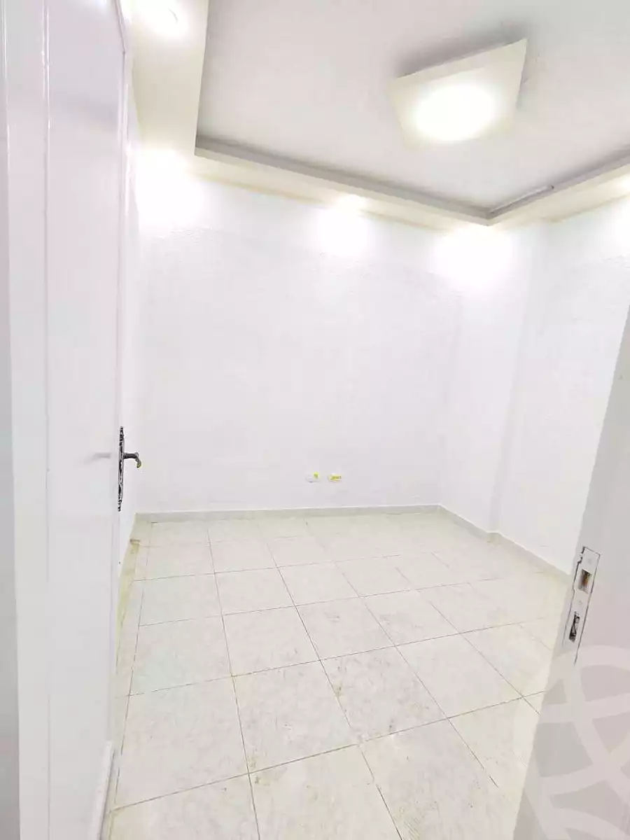 https://aqarmap.com.eg/en/listing/6950478-for-sale-alexandria-al-agamy-shataa-el-nakheel