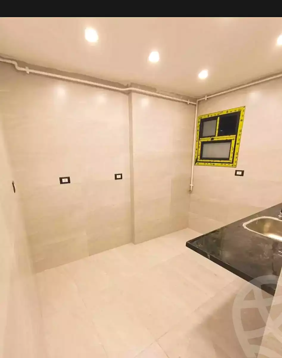 https://aqarmap.com.eg/ar/listing/6950527-for-sale-alexandria-sydy-bshr-sydy-bshr-bhry