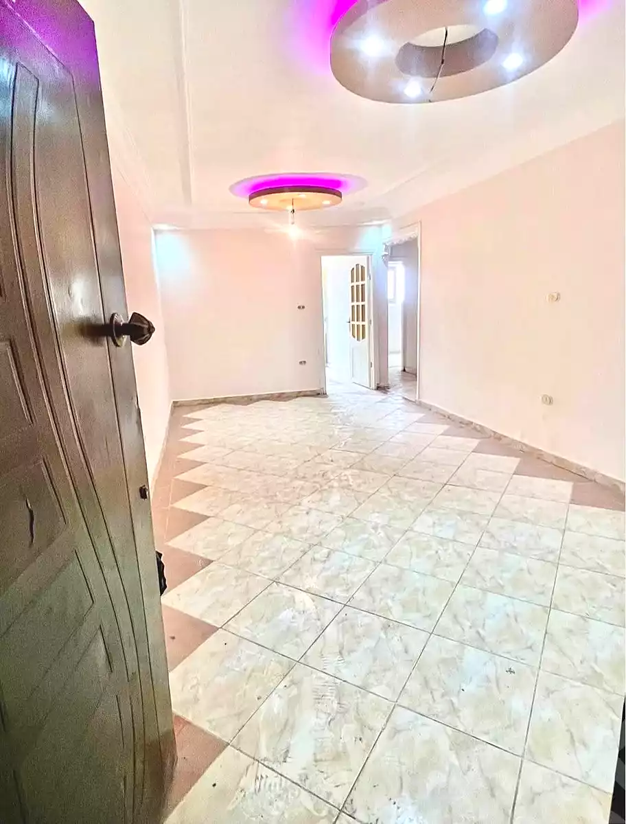 https://aqarmap.com.eg/ar/listing/6950604-for-sale-alexandria-lsywf-el-falki-street-16-el-eslah