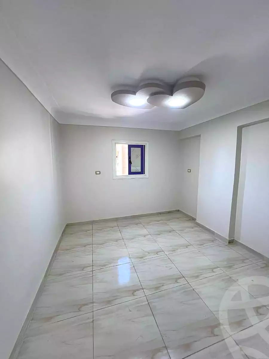 https://aqarmap.com.eg/ar/listing/6950838-for-sale-alexandria-al-agamy-lbytsh-bianchiii