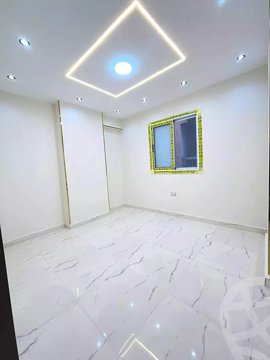 https://aqarmap.com.eg/ar/listing/6950875-for-sale-alexandria-al-agamy-lbytsh-bianchiii