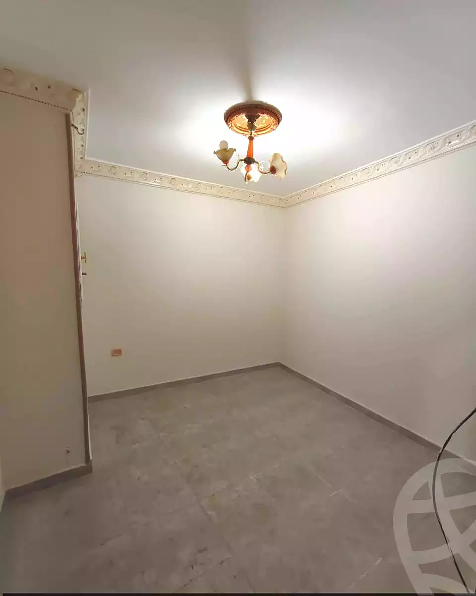 https://aqarmap.com.eg/en/listing/6950831-for-sale-alexandria-al-agamy-lbytsh-bianchiii
