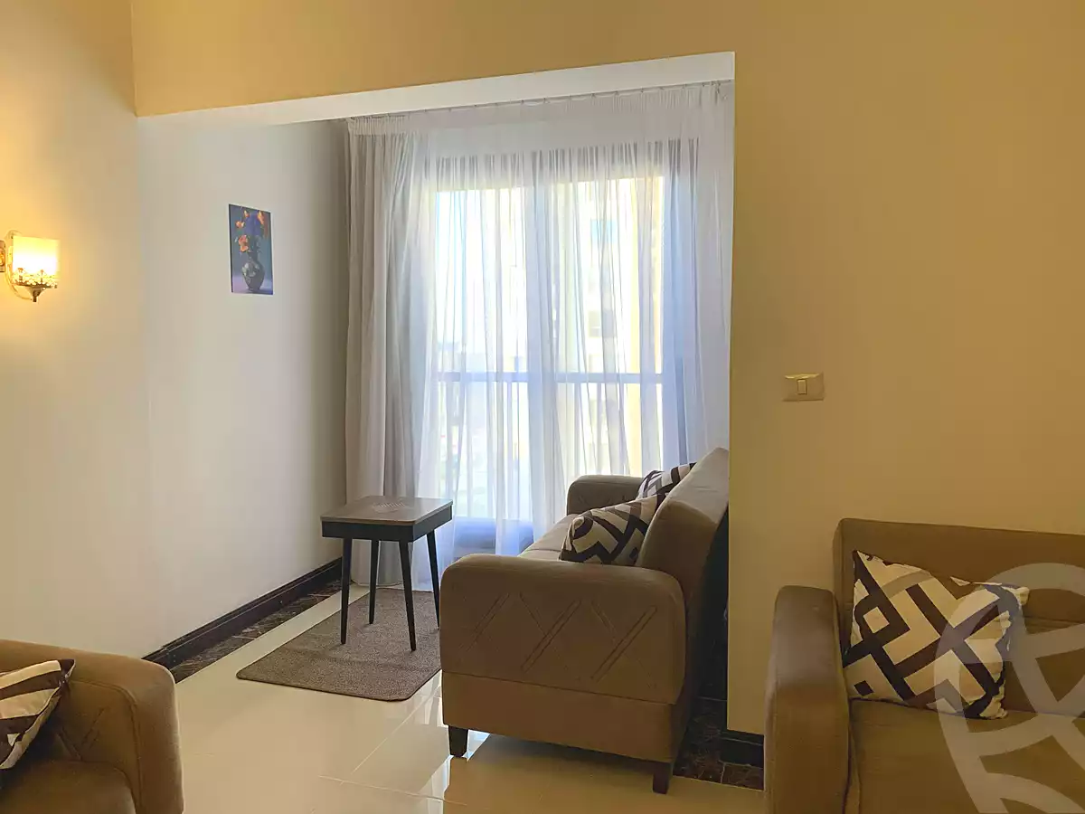 https://aqarmap.com.eg/ar/listing/6950952-for-rent-cairo-new-cairo-compounds-nyoum-nyw-kyrw