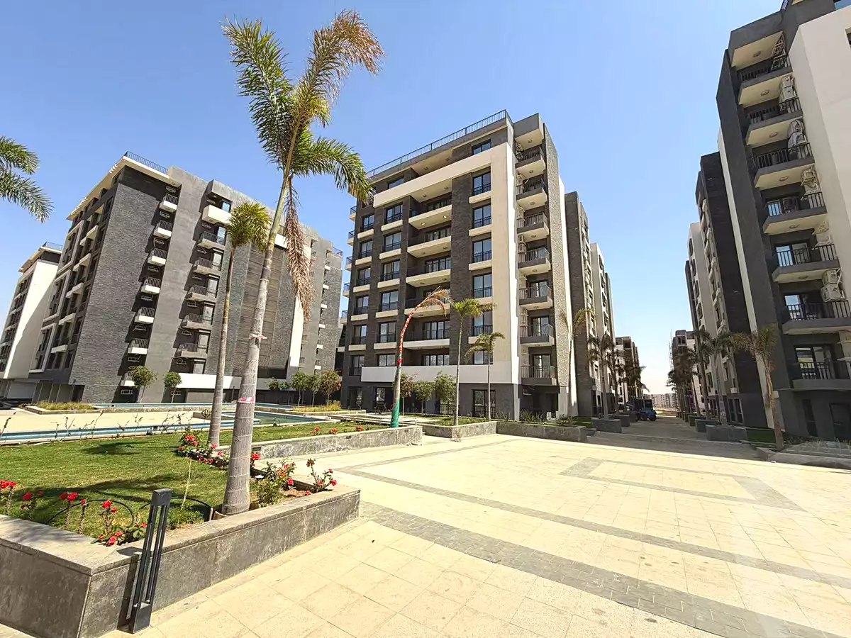 https://aqarmap.com.eg/ar/listing/6951281-for-sale-cairo-new-administrative-capital-r7-castle-landmark