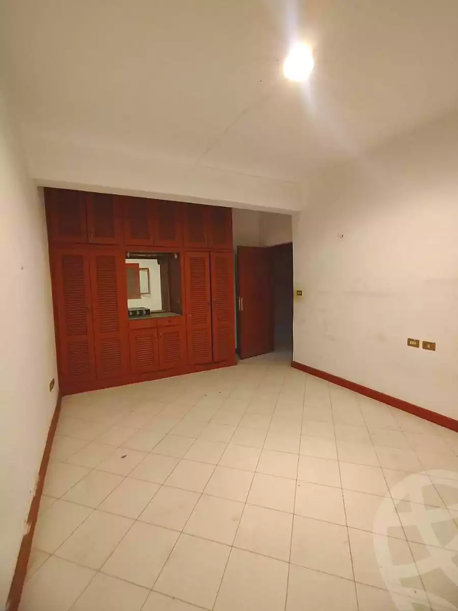 https://aqarmap.com.eg/en/listing/6950603-for-sale-alexandria-al-agamy-lbytsh-el-hanafeya-st