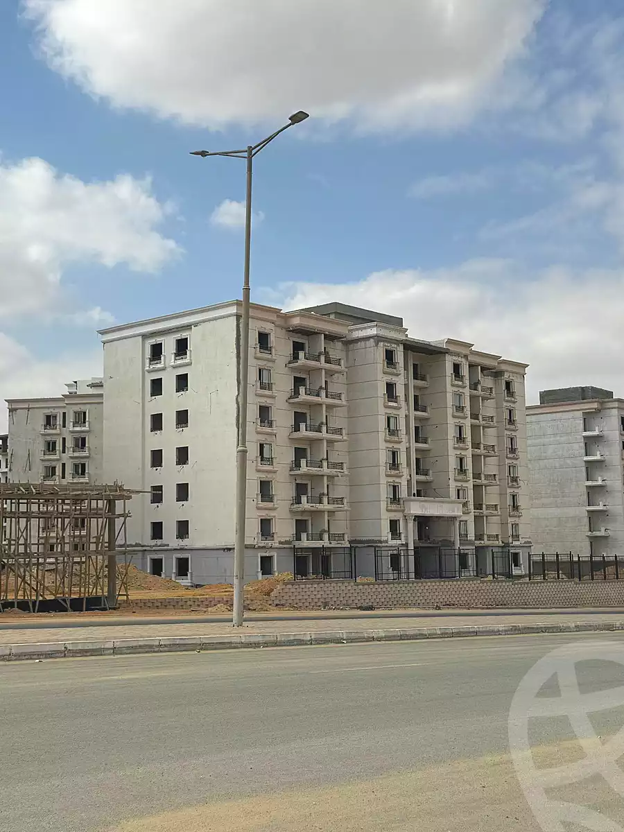 https://aqarmap.com.eg/ar/listing/6951388-for-sale-cairo-new-cairo-compounds-mayan-compound-stm