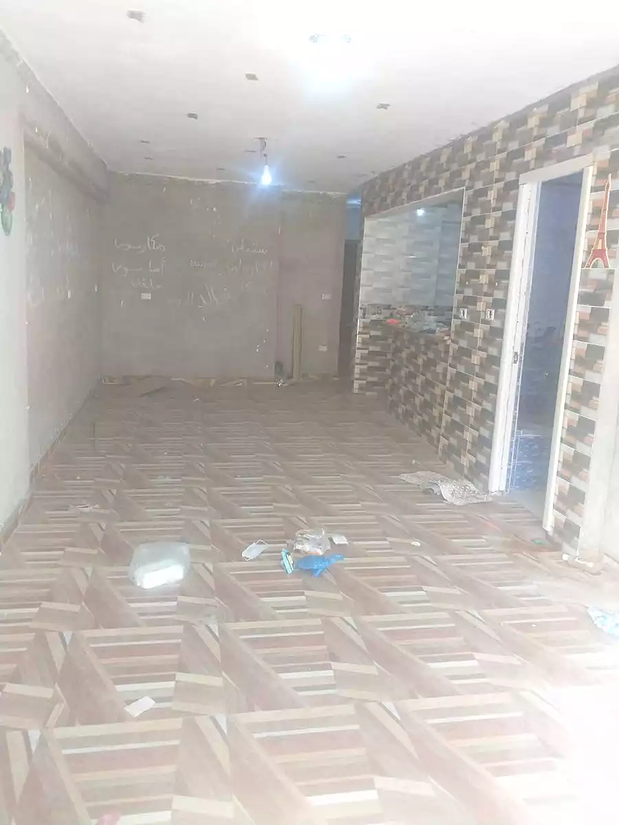 https://aqarmap.com.eg/ar/listing/6950654-for-sale-alexandria-al-agamy-lbytsh-bianchiii