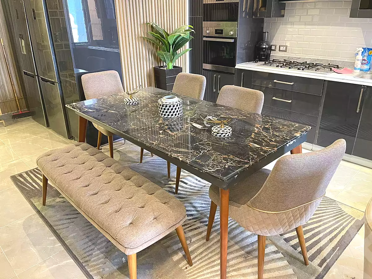 https://aqarmap.com.eg/ar/listing/6951683-for-sale-cairo-new-cairo-compounds-mountain-view-hyde-park