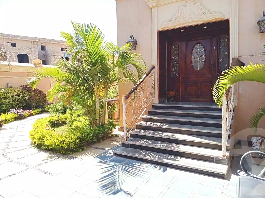 https://aqarmap.com.eg/ar/listing/6951729-for-sale-cairo-new-cairo-compounds-la-rose