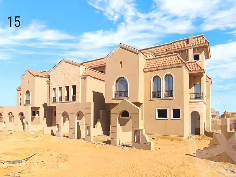 https://aqarmap.com.eg/ar/listing/6951880-for-sale-cairo-el-shorouk-compounds-yfy-ryzydns