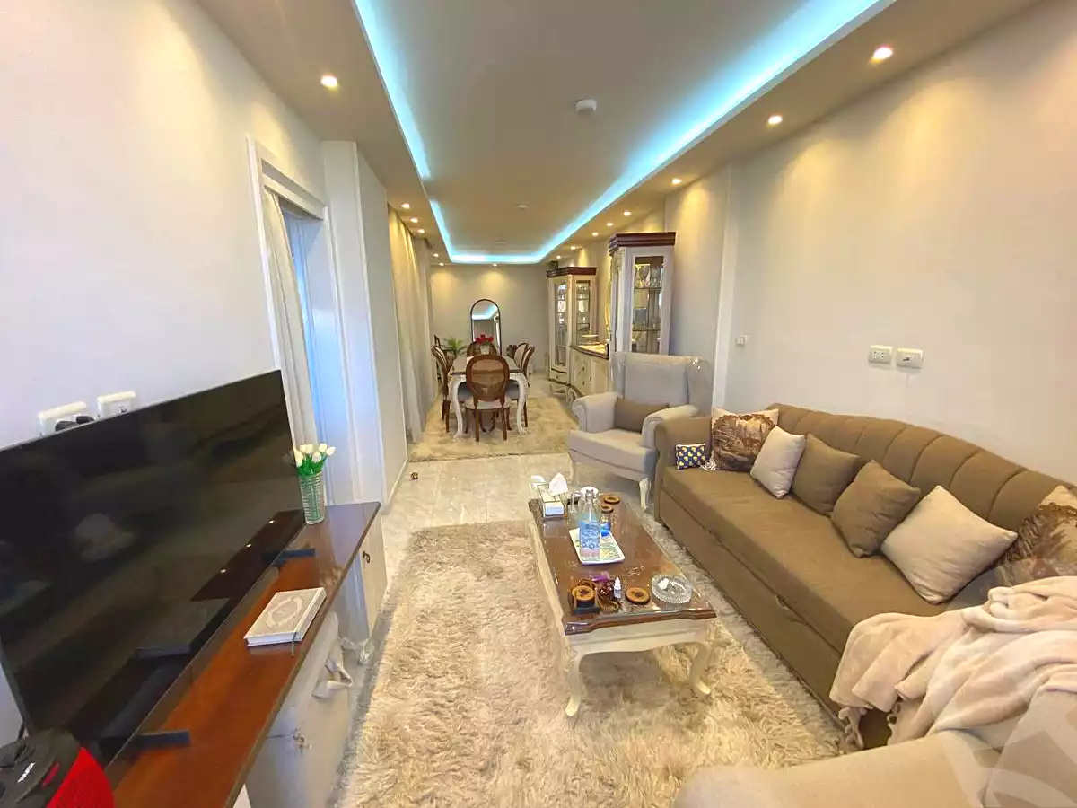 https://aqarmap.com.eg/ar/listing/6951970-for-sale-alexandria-el-montazah-nabawi-el-mohandes