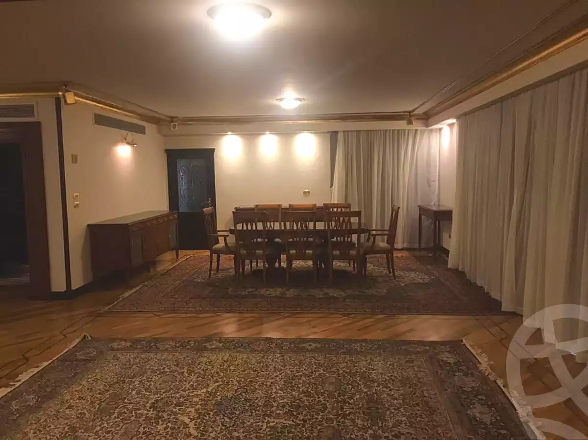 https://aqarmap.com.eg/ar/listing/6951981-for-rent-cairo-dokki-kwrnysh-lnyl