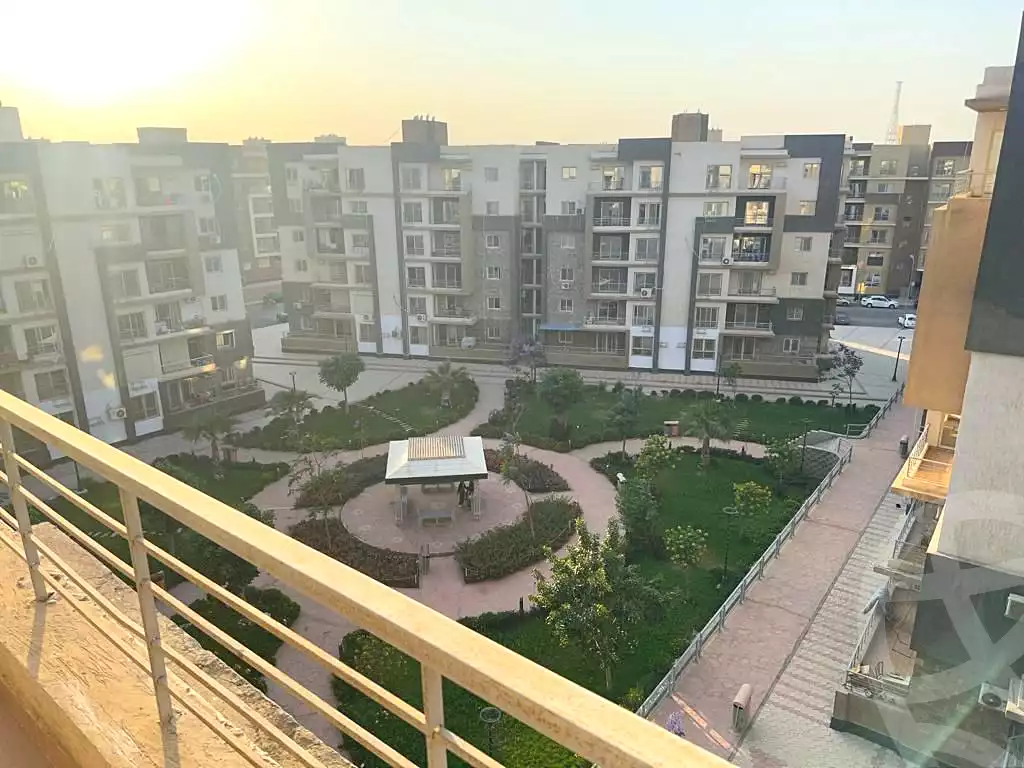 https://aqarmap.com.eg/ar/listing/6951993-for-sale-cairo-new-cairo-compounds-dar-misr-el-koronfel