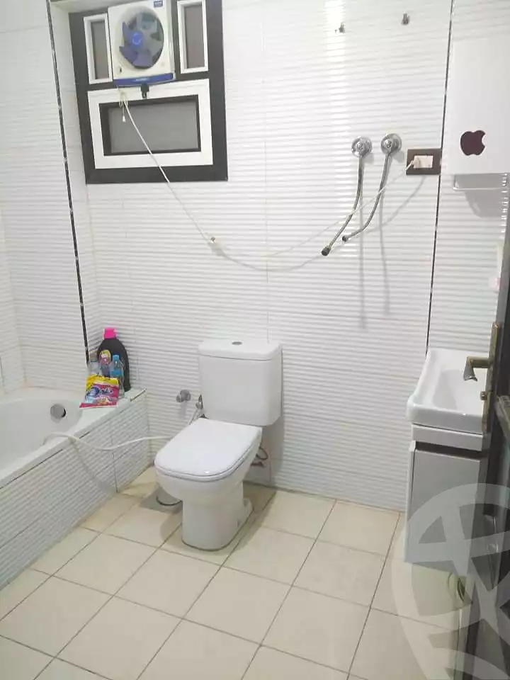 https://aqarmap.com.eg/ar/listing/6952049-for-sale-alexandria-al-agamy-lbytsh