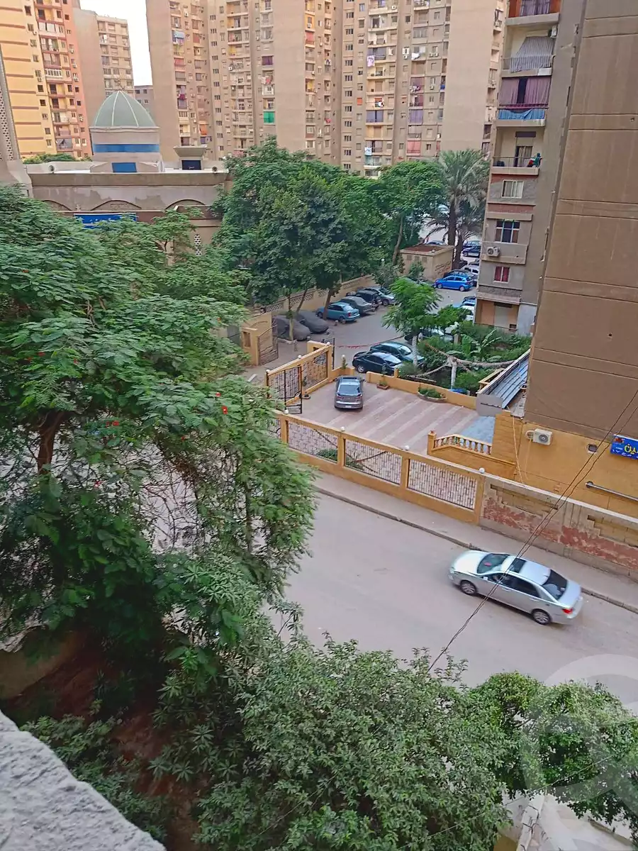 https://aqarmap.com.eg/en/listing/6952092-for-sale-cairo-helwan-hadayek-helwan-nile-corniche-st
