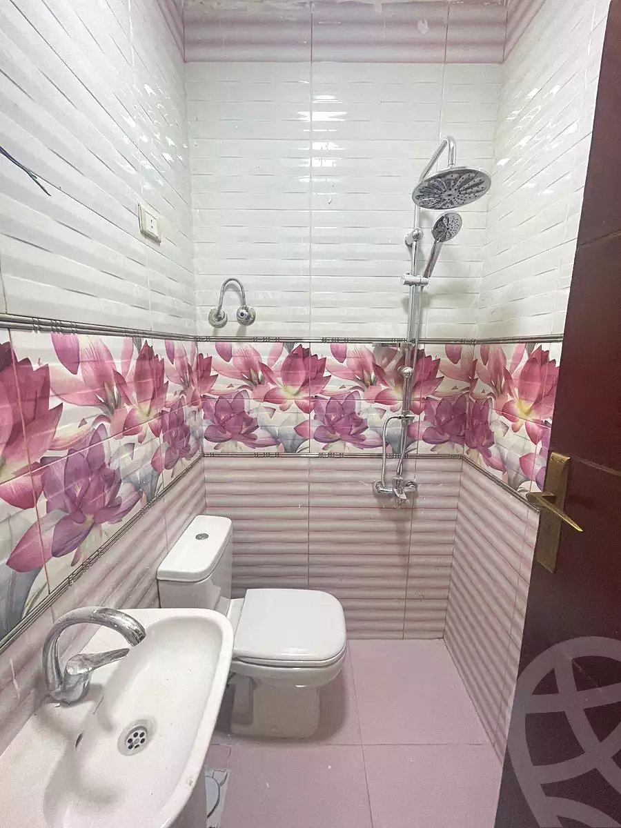 https://aqarmap.com.eg/en/listing/6950281-for-sale-alexandria-al-agamy-lbytsh