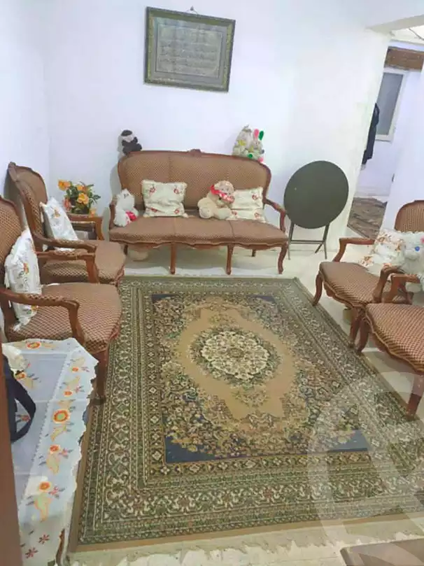 https://aqarmap.com.eg/en/listing/6952135-for-sale-alexandria-al-agamy-bw-ywsf-hosni-mubarak-st
