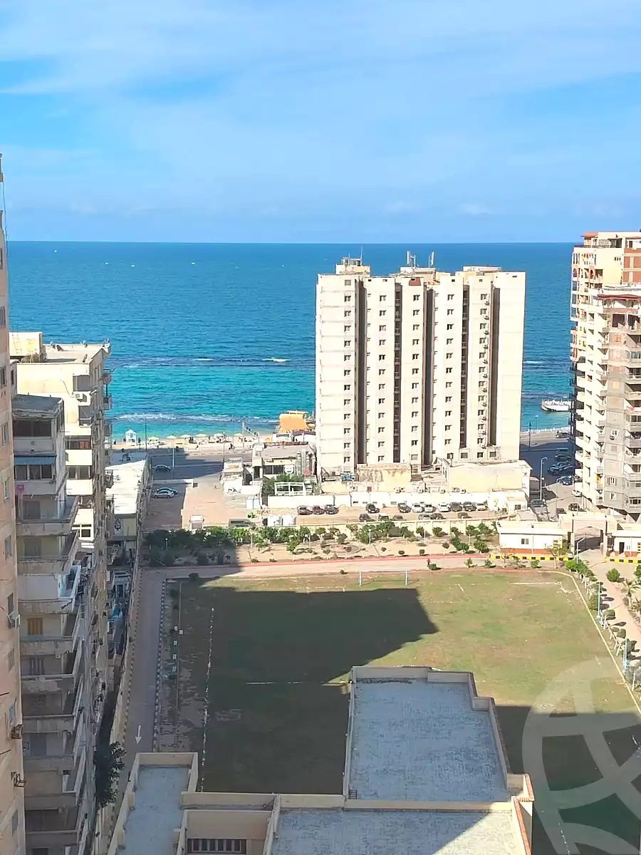https://aqarmap.com.eg/ar/listing/6952157-for-sale-alexandria-el-asafra-l-sfr-bhry-el-geish-rd