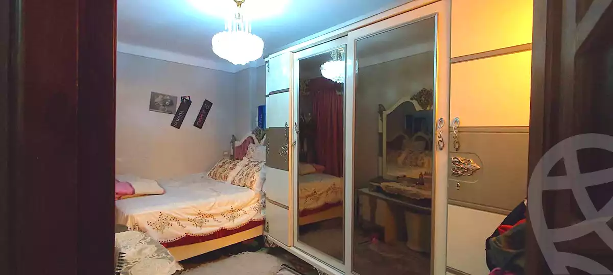 https://aqarmap.com.eg/ar/listing/6952238-for-sale-alexandria-sydy-bshr-shr-mlk-hfny