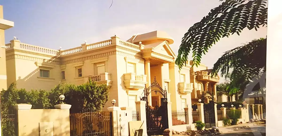 فيلا بـ٧ غرف نوم في Mena Garden City، صورة ٢ من ١٤