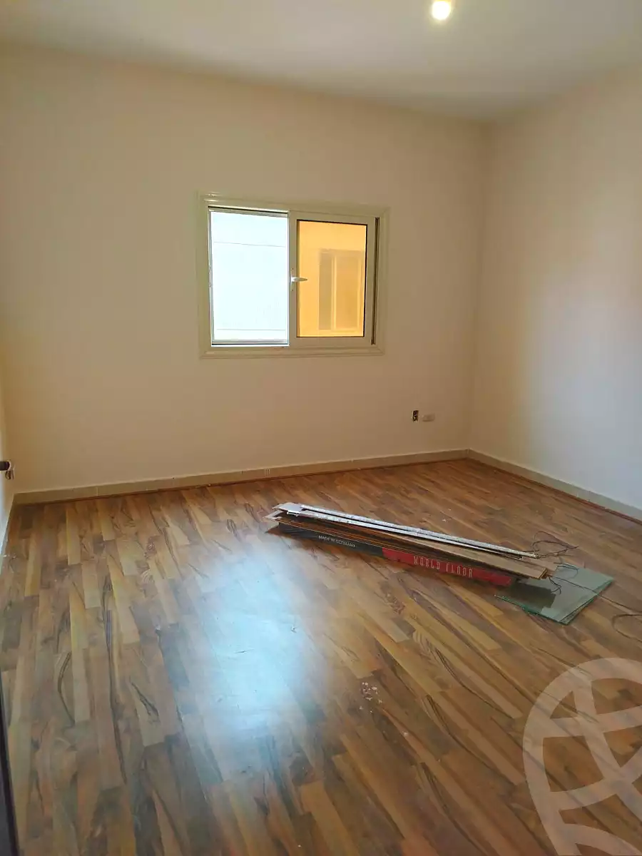https://aqarmap.com.eg/ar/listing/6952585-for-rent-cairo-new-cairo-ganob-el-akadamiya-south-academy-d-hassan-ibn-thabet-st