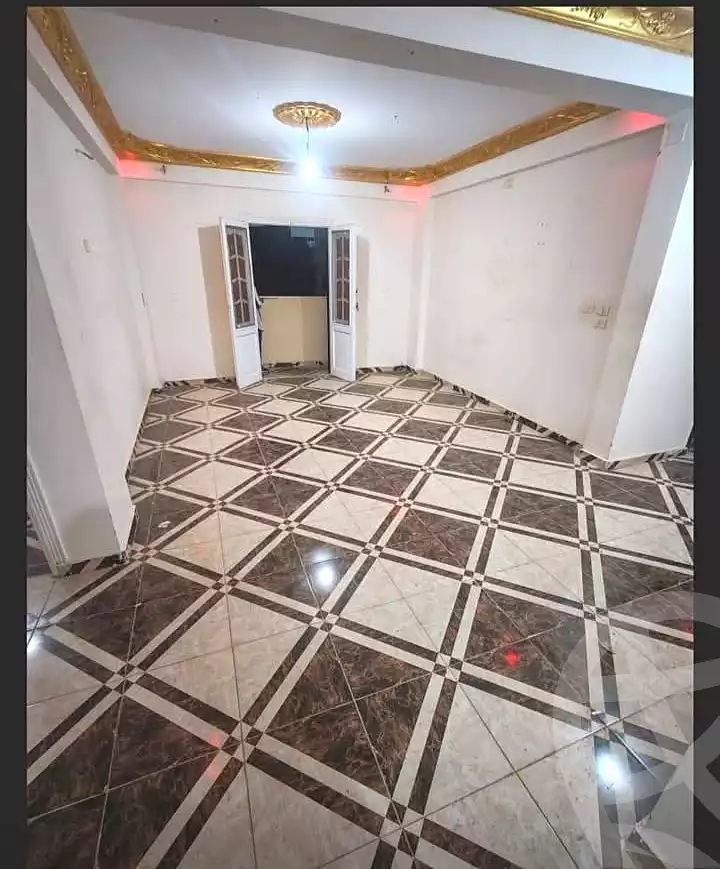 https://aqarmap.com.eg/ar/listing/6952958-for-sale-alexandria-al-agamy-el-hanouvel-al-haded-we-al-soulb-st