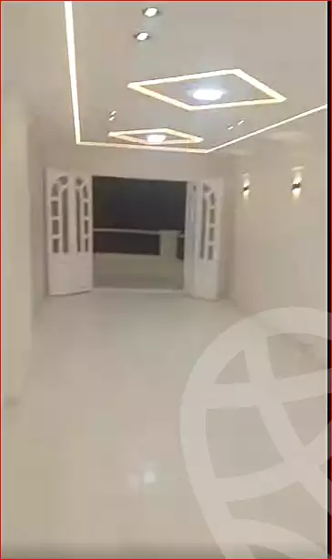 https://aqarmap.com.eg/ar/listing/6953358-for-sale-alexandria-miami-el-sebaey-st