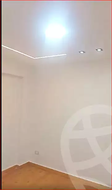 https://aqarmap.com.eg/ar/listing/6953358-for-sale-alexandria-miami-el-sebaey-st